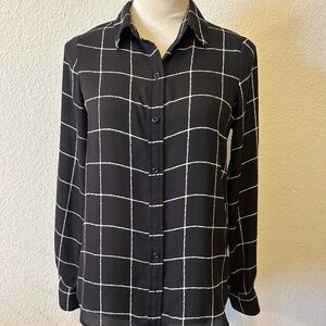 Women’s Apt 9 Essentials Black‎ & White Checkered Long Sleeve Shirt | Size XS